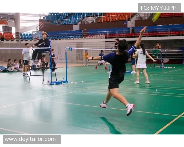 南京羽毛球队荣登全国团队协作排行榜第九名展现出色团队精神与实力